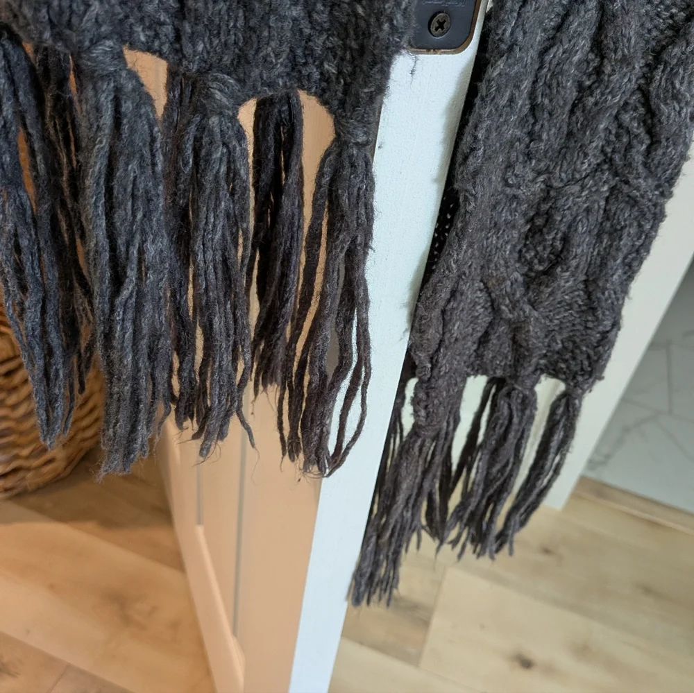 Free People Cable Knit Scarf - Picture 3 of 5